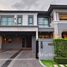 4 спален Дом на продажу в Grand Bangkok Boulevard Krungthepkritha, Khlong Sam Prawet, Лат Крабанг