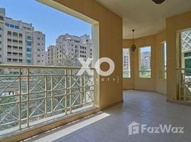在Al Anbara出售的2 卧室 住宅, Shoreline Apartments