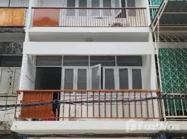 3 Habitación Adosado en alquiler en Nakhon Thai Village , Chong Nonsi, Yan Nawa, Bangkok, Tailandia