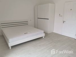 2 Schlafzimmer Reihenhaus zu vermieten im East Bangtao Ville, Thep Krasattri, Thalang
