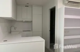 1 bedroom คอนโด for sale at ไลฟ์ อโศก in กรุงเทพมหานคร, ไทย