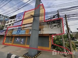 ร้านขายของ 5 ห้องนอน ให้เช่า ในทำเล บางมด, จอมทอง, บางมด