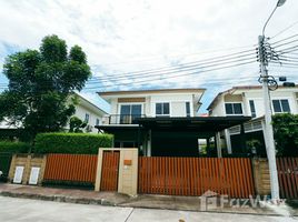 3 Bedroom House for rent at Passorn Prestige Luxe Pattanakarn 38, Suan Luang