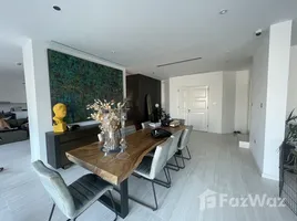 3 Bedroom Penthouse for sale at Golden Mile 4, Jumeirah, Dubai, United Arab Emirates