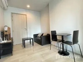 1 chambre Condominium à louer à , Lumphini