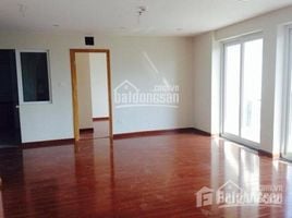 3 Bedroom Apartment for rent at Chung cư D2 Giảng Võ, Giang Vo, Ba Dinh