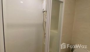 2 Schlafzimmern Wohnung zu verkaufen in Huai Khwang, Bangkok Brown Condo Huaikwang