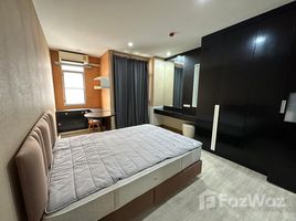 1 спален Кондо в аренду в Baan Klang Krung Resort (Ratchada 7), Din Daeng