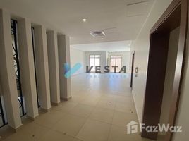 4 спален Таунхаус на продажу в Golf Gardens, Khalifa City