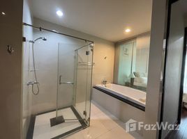 2 Bedroom Condo for rent at The Address Chidlom, Lumphini