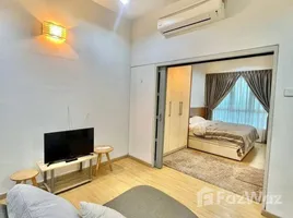Appartement Studio à louer à The Medallion, Serangoon central, Serangoon