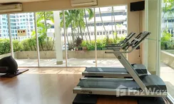 Фото 3 of the Communal Gym at Grand Park View Asoke