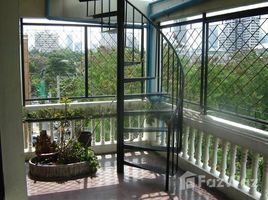 9 Bedrooms Townhouse for rent in Khlong Tan Nuea, Bangkok 4-Storey Townhouse For Rent Sukhumvit 39