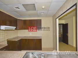 1 спален Квартира на продажу в Mazaya 27, Queue Point, Dubai Land