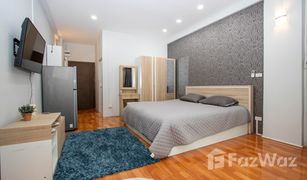 Studio Wohnung zu verkaufen in Chang Phueak, Chiang Mai Seven Stars Condominium
