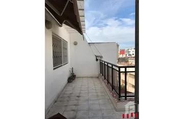 LUMINEUX APPARTEMENT A LA VENTE A GAUTHIER 2 CH TERRASSE in NA (Moulay Youssef), الدار البيضاء الكبرى