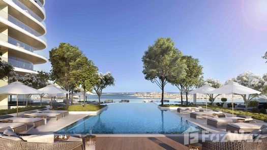 Photo 1 of the Piscine commune at Elie Saab Residences