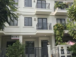 4 Bedrooms House for rent in An Phu, Ho Chi Minh City Cho thuê nhà đẹp nguyên căn mới hoàn thiện giá tốt 26tr tặng phí quản lý, Lakeview City, Quận 2