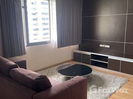 1 Schlafzimmer Appartement zu vermieten im Nantiruj Tower, Khlong Toei