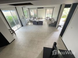 4 Bedroom House for rent at Baan Thepkamol, Bang Kapi, Huai Khwang