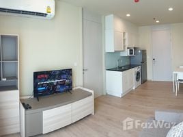 1 chambre Condominium à louer à , Khlong Toei Nuea