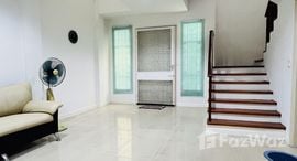 Unités disponibles à Baan Klang Muang Monte-Carlo