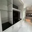 2 Bedroom Condo for rent at Ruamjai Heights, Khlong Toei Nuea