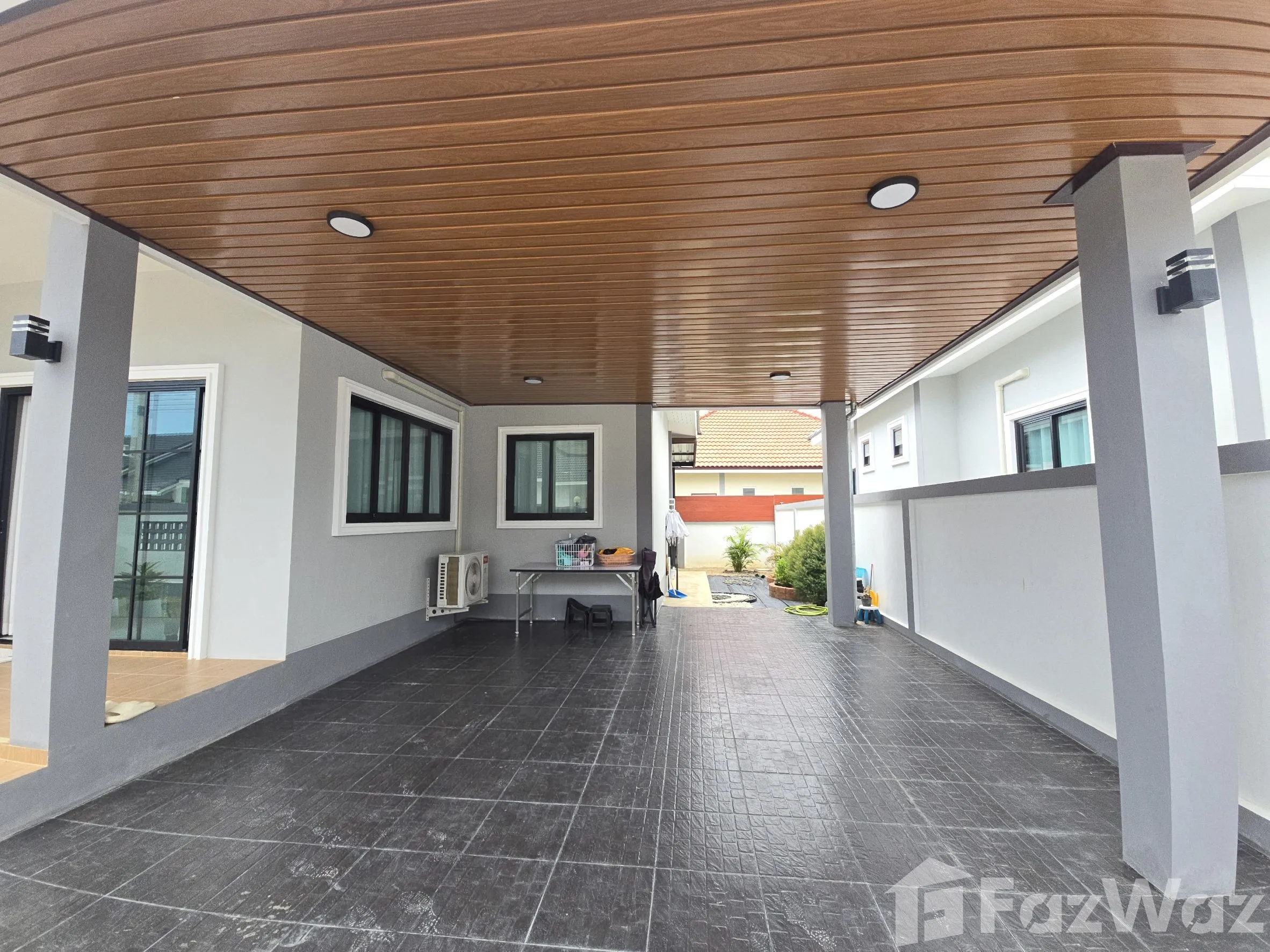 Modern 3 Bedroom Home Hin lek Fai Wawa Village — photo 1