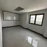 5 chambre Whole Building for rent in Thaïlande, Bang Lamphu Lang, Khlong San, Bangkok, Thaïlande