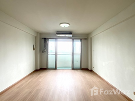 1 Bedroom Condo for sale at P.T. Tower, Bang Khen