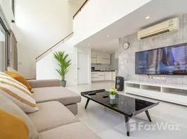 3 Habitación Ático en venta en Panchalae Boutique Residence, Nong Prue