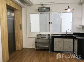  Здания целиком for rent in Khlong San, Кхлонг Сан, Khlong San