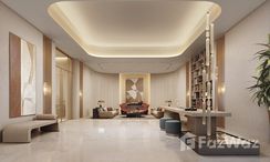 صورة 3 of the Reception / Lobby Area at Palm Beach Towers