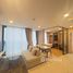 2 спален Кондо в аренду в Walden Asoke, Khlong Toei Nuea