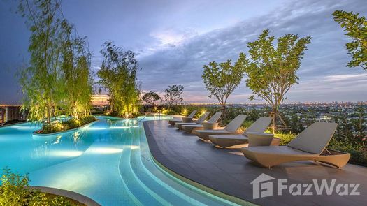 Photo 1 of the Piscine commune at The Base Saphanmai