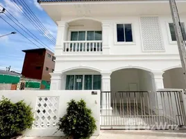 ทาวน์เฮ้าส์ 3 ห้องนอน ให้เช่า ในทำเล รัษฎา, ภูเก็ต, รัษฎา, เมืองภูเก็ต