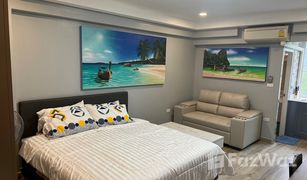 Studio Apartment for sale in Patong, Phuket Patong Condotel
