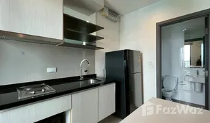 Studio Condo for sale in Phra Khanong Nuea, Bangkok The Base Park East Sukhumvit 77