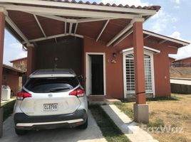 3 Habitaciones Casa en venta en Las Cumbres, Panamá CASA EN P.H COLINAS DEL LAGO, ENTRANDO POR EL EXTRA DEL LAGO 1, PanamÃ¡, PanamÃ¡
