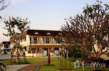 Nakornthong City in แพรกษาใหม่, สมุทรปราการ