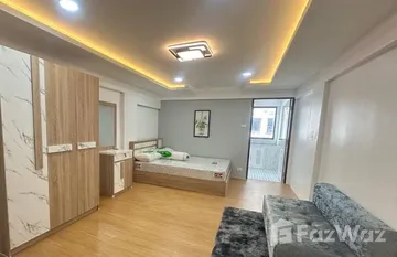 Issara Condo Ramkhamhaeng 42 in Hua Mak, Bangkok