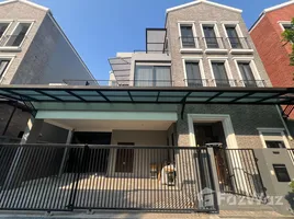 4 Habitación Casa en alquiler en Artale Ekkamai - Ramintra, Lat Phrao, Lat Phrao