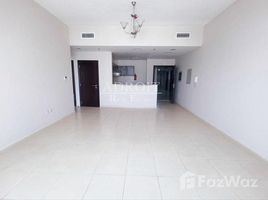 2 غرفة نوم شقة للبيع في Mazaya 29, Queue Point, Dubai Land