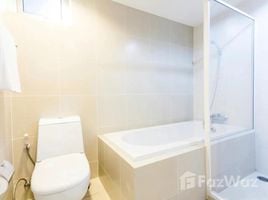 2 спален Квартира на продажу в Belle Grand Rama 9, Huai Khwang