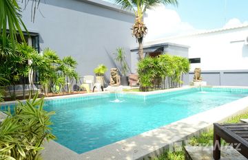 Huai Yai Villas in ห้วยใหญ่, Паттайя