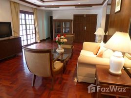 3 Bedroom Apartment for rent at Piya place Tonson, Lumphini