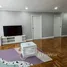 คอนโด 2 ห้องนอน ให้เช่า ในโครงการ 49 สวีท, คลองตันเหนือ