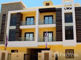 4 Bedroom Apartment for sale at El Koronfel, The 5th Settlement