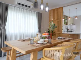 5 спален Дом на продажу в Baan Thanakrit Phase 3, San Pu Loei, Дои Сакет