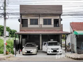 388 SqM Office for rent at The TopForm Building, Bang Phai, Bang Khae, Bangkok